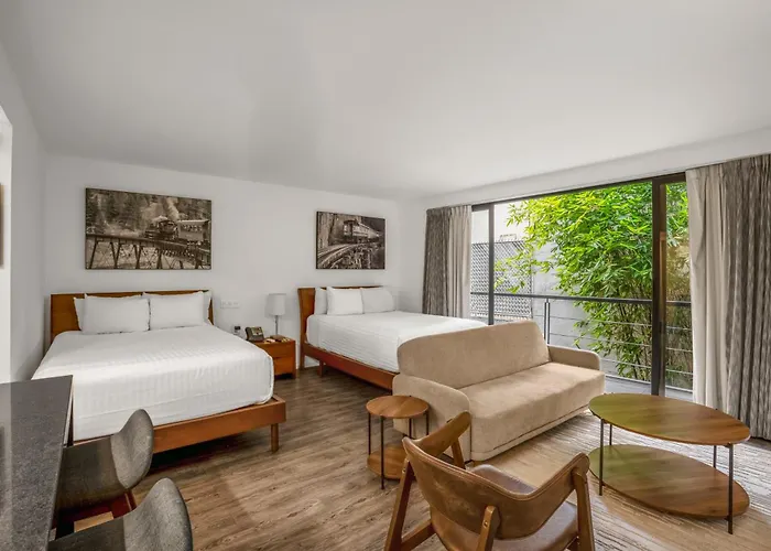 Armonik By Casanevo Hotel 3*